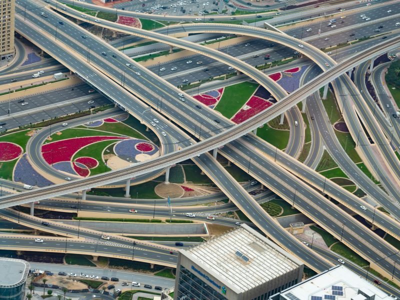 pexels-timo-volz-3769292